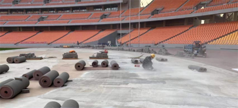 tartan track installation (3)